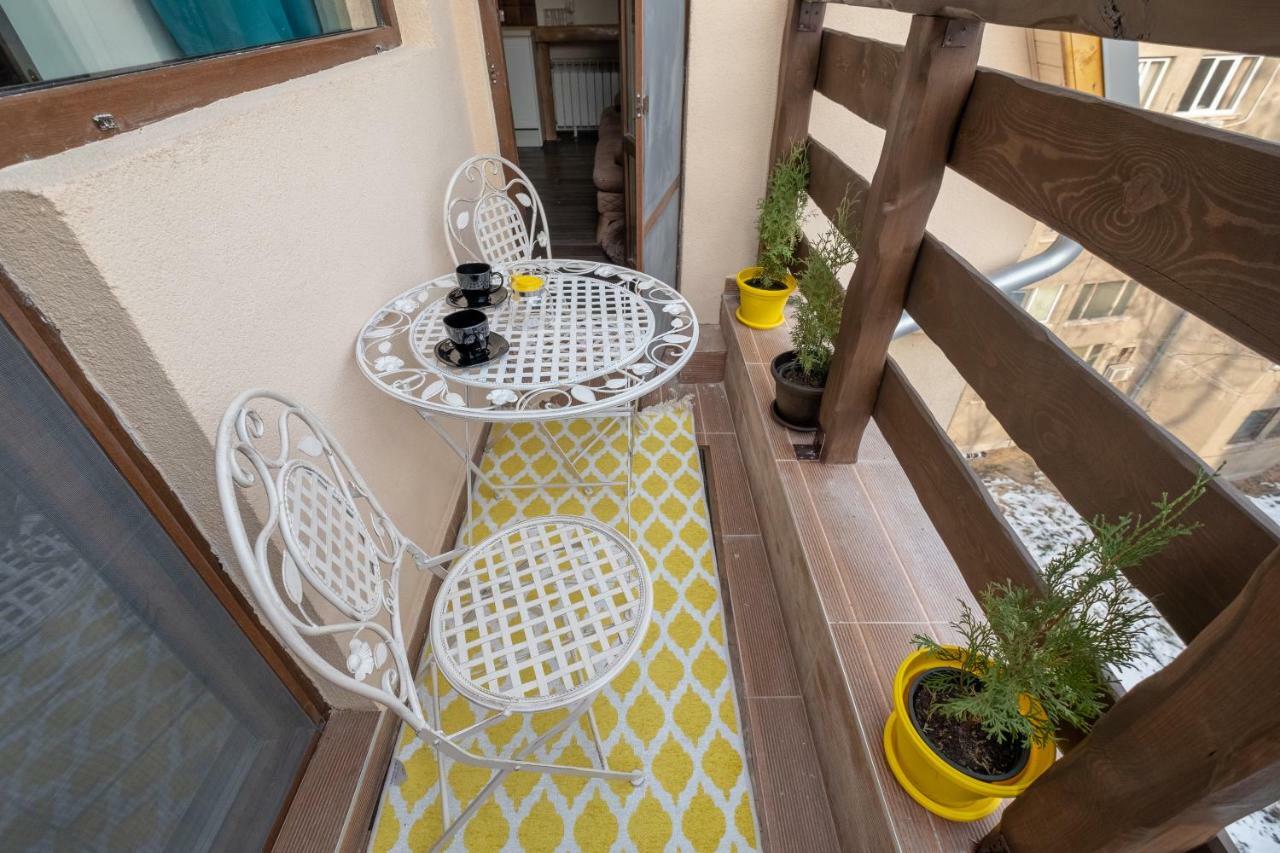 סופיה 2-Bedroom Elegant Apartment In Mediterranean Style מראה חיצוני תמונה